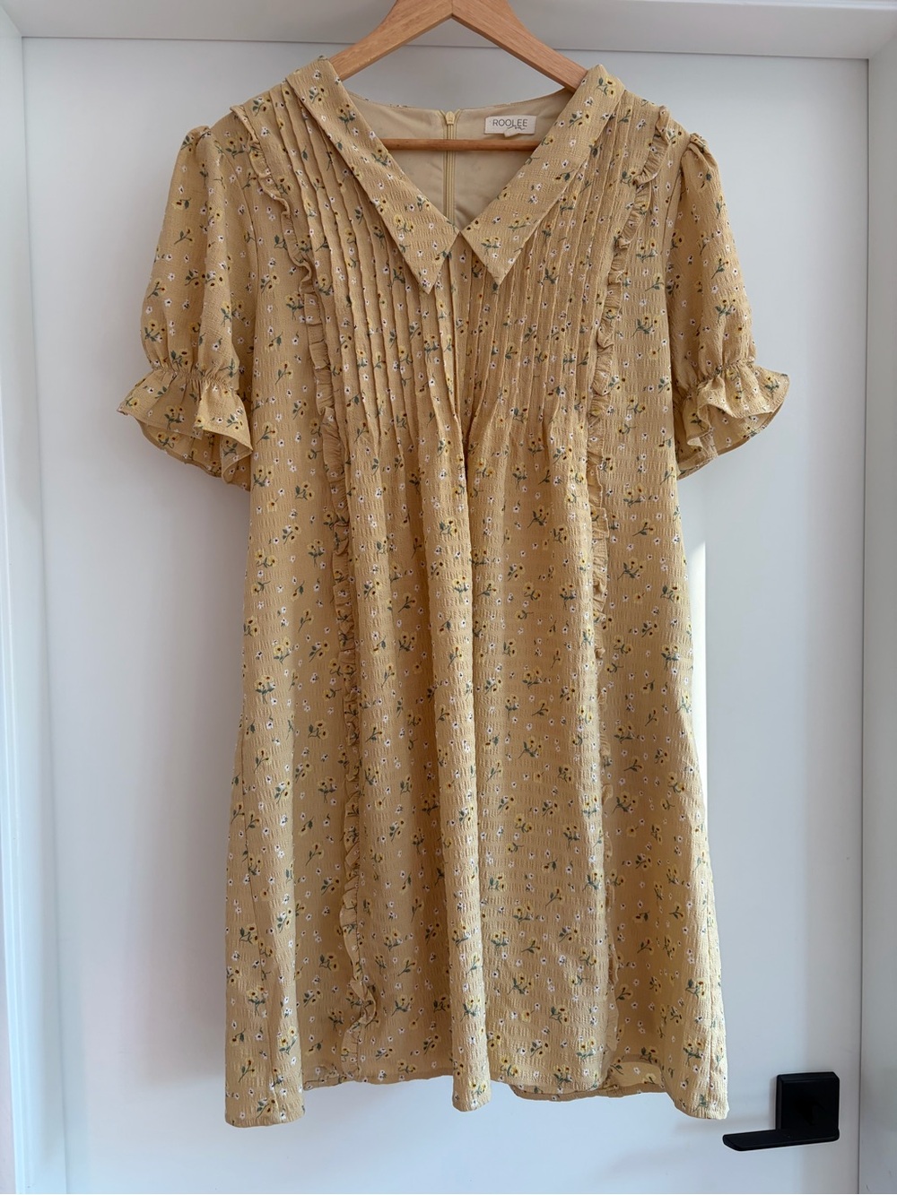 Roolee Mom Breastfeeding Dress Floral Pintuck Midi Dress S